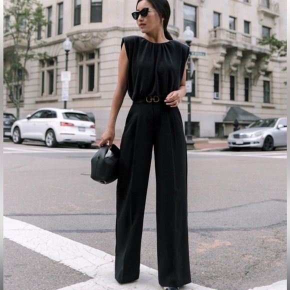 NWT ZARA WIDE LEG VISCOSE BLEND LIGHTWEIGHT BLACK PANTS SIZE SMALL - Picture 1 of 13